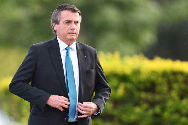 Brazil |  Bolsonaro announces $30 billion social program