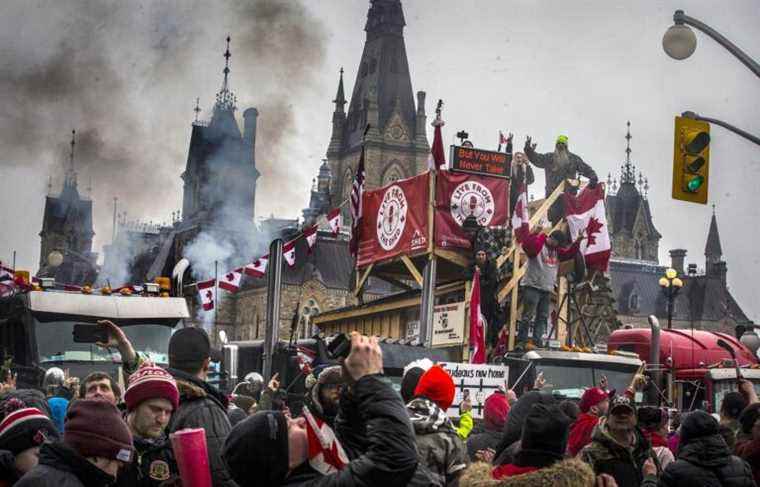 Businesses affected by Ottawa convoy will be able to claim $10,000