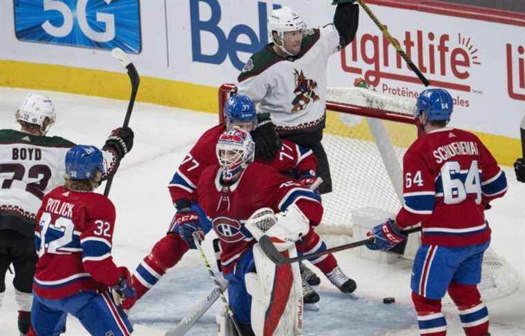 Caufield scores two goals, but the Canadiens lose 6-3 to the Coyotes