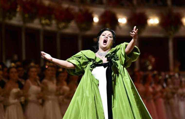 Classical music: Anna Netrebko suspends her career, Gergiev does not flinch