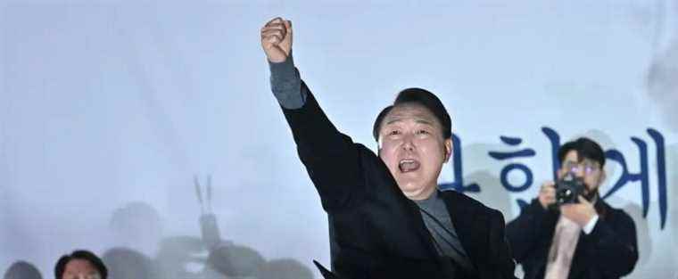 Conservative Yoon Suek-yeol elected president of South Korea