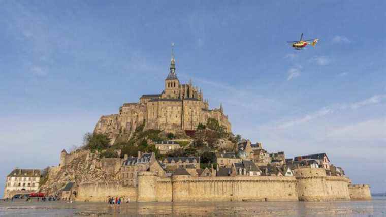 Dragon 76, the Seine-Maritime rescue helicopter called to intervene as far as Mont-Saint-Michel