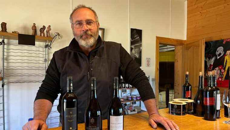 È campà quì in i Peri: Laurent Costa, winemaker