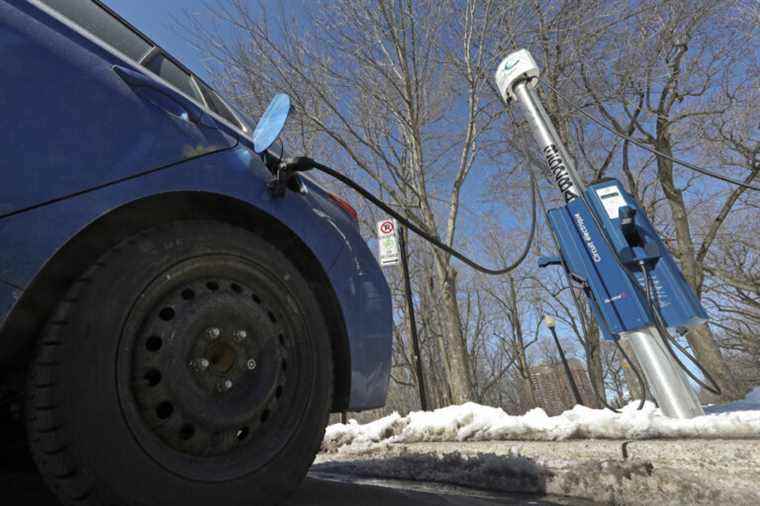 Fight against climate change |  Quebec finances 800 new charging stations in Montreal