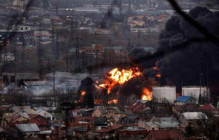 Fighting continues in eastern Ukraine