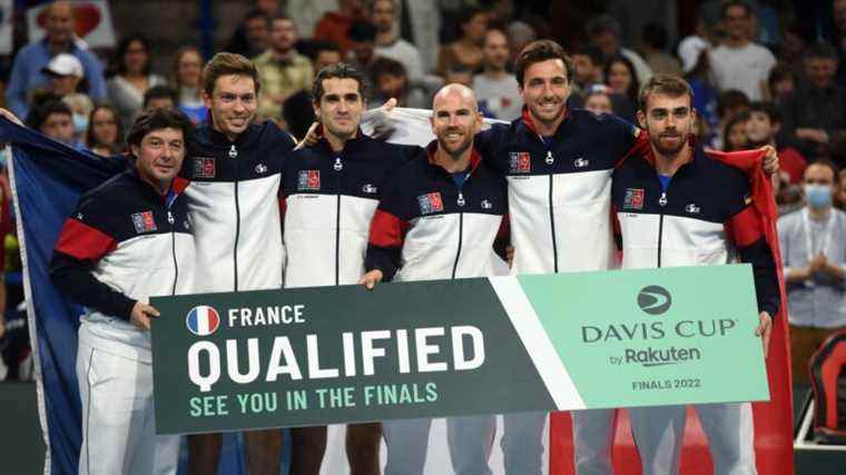 France qualified for the group stage after a big victory against Ecuador