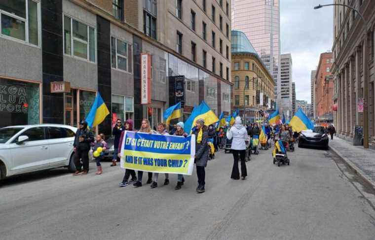 Hundreds of demonstrators in Montreal against the war in Ukraine