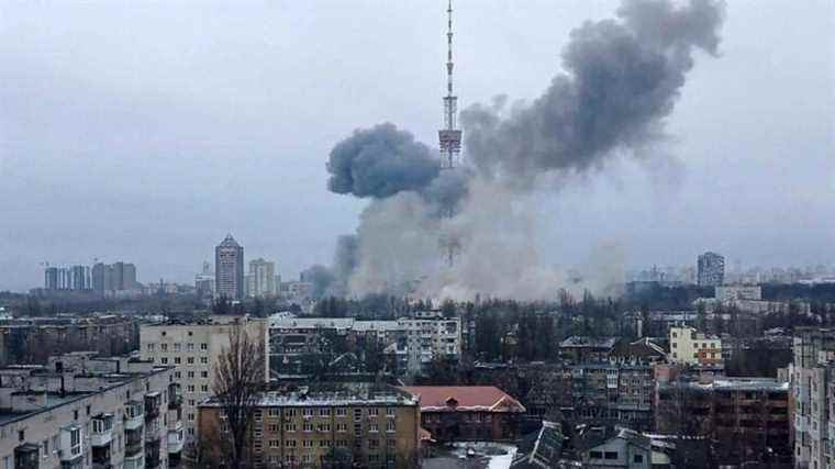 Kiev TV tower hit by Russian strike, at least five dead