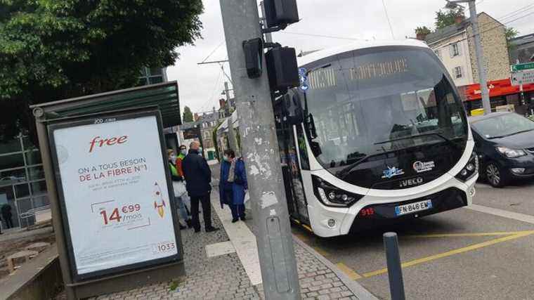 Limoges Métropole offers precarious workers a bus subscription at 7.40 euros