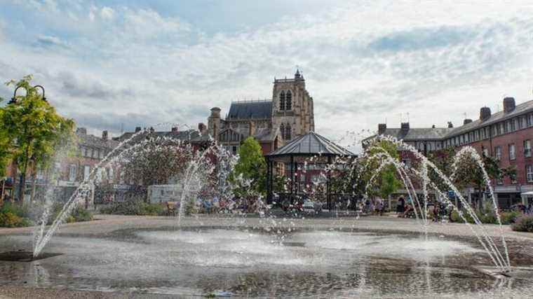 Live from the Abbeville market with France Bleu Picardie