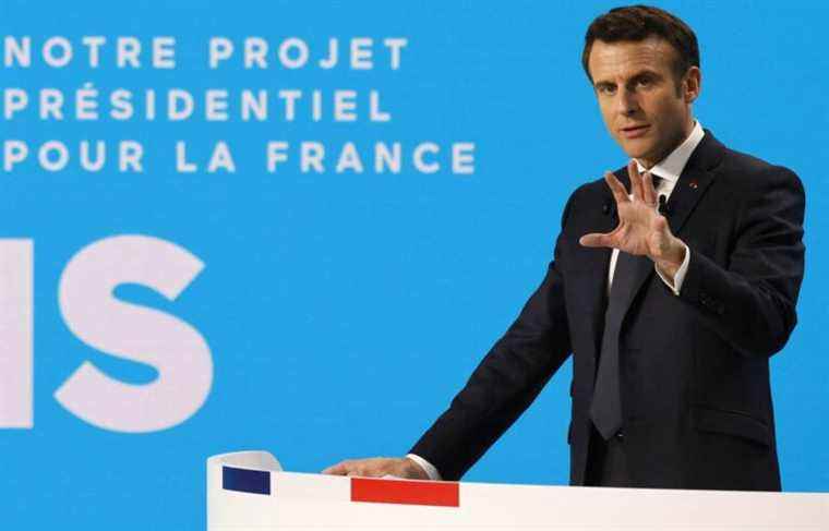 Macron promises a “more independent France” on several fronts