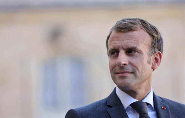 Macron will announce his presidential candidacy in a “Letter to the French”