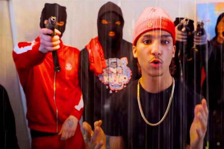 Music videos showing prohibited weapons |  A rapper and three accomplices plead guilty