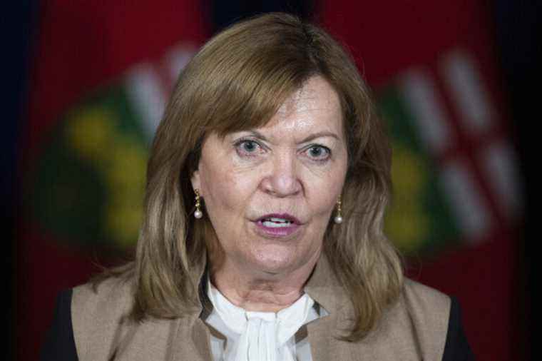 Ontario |  Health Minister Christine Elliott will not be a candidate in June