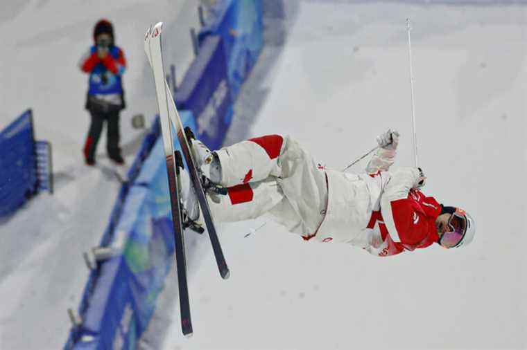 Parallel Moguls |  Mikaël Kingsbury concludes his perfect season