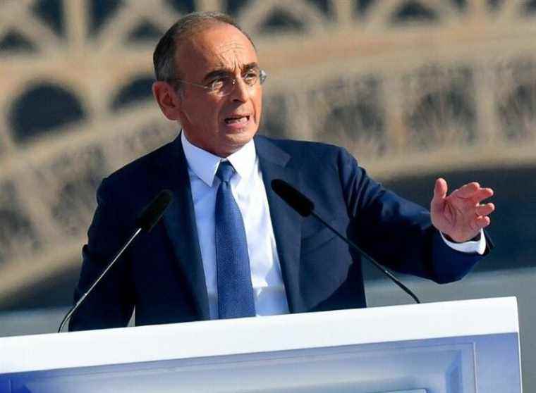 Policeman and close to Cedric Jubillar, he appears in the front row of Eric Zemmour’s Trocadéro meeting