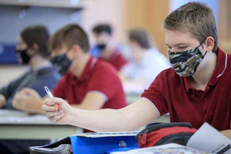 Primary and secondary schools |  The mask is no longer compulsory in class