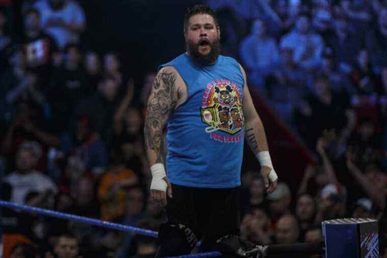 Professional wrestling |  Kevin Owens will share the ring with an idol