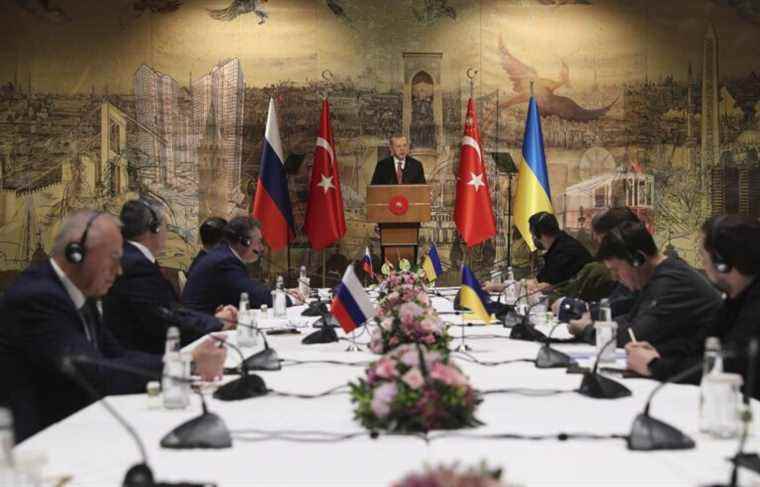 Resumption of Russian-Ukrainian talks in Turkey, kyiv says it is regaining ground