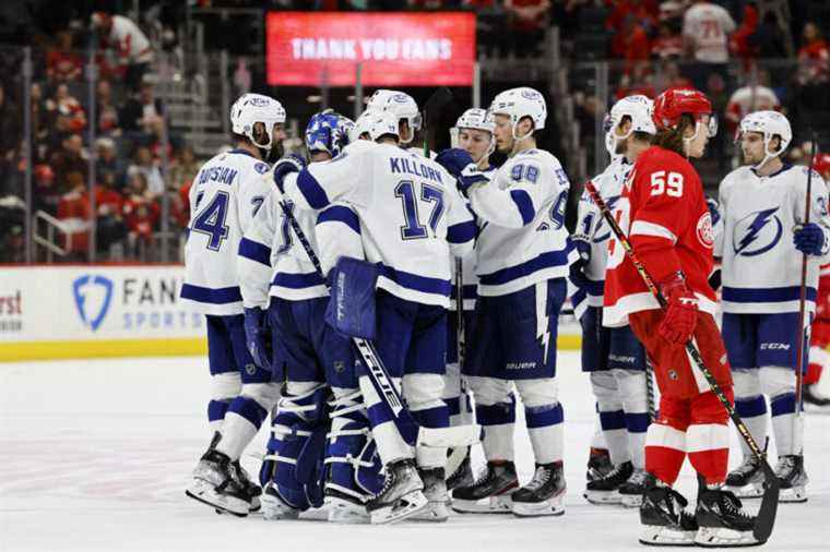 Saturday in the NHL |  Brayden Point plays heroes in overtime against the Red Wings