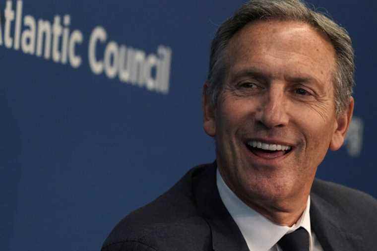 Starbucks |  Former boss Howard Schultz takes over as interim director