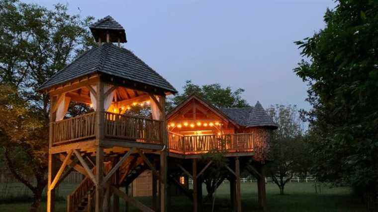 Take to the skies with the perched huts of Carsac-Aillac with France Bleu Périgord