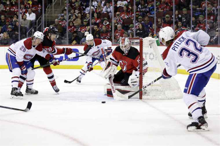 The Canadian comes from behind, but loses in a shootout against the Devils