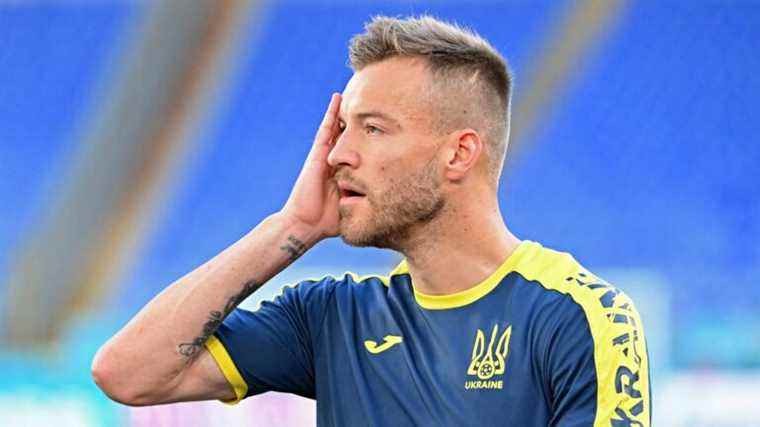 “They kill people but you don’t say anything!”  Ukrainian footballer Andriy Yarmolenko denounces the silence of Russian players