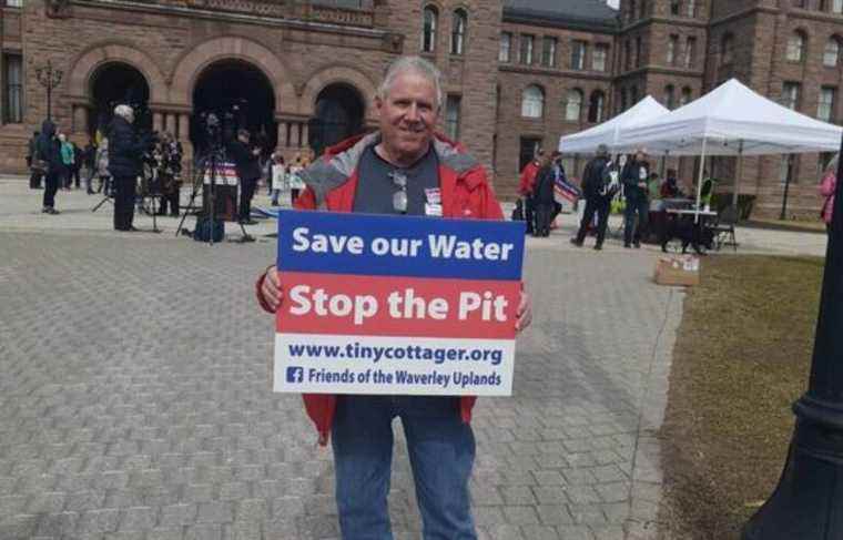 Tiny residents at Queen’s Park to defend their water