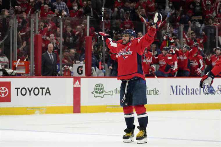 Tuesday in the NHL |  Alexander Ovechkin becomes the third goal scorer in NHL history