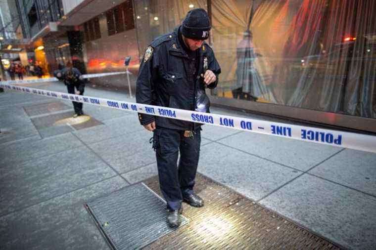 Two women stabbed at the Museum of Modern Art in New York