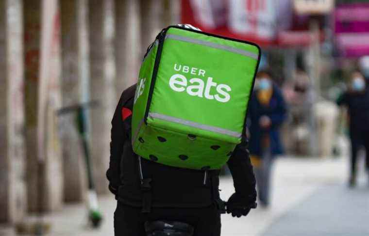 Uber Eats customers oppose class action settlement