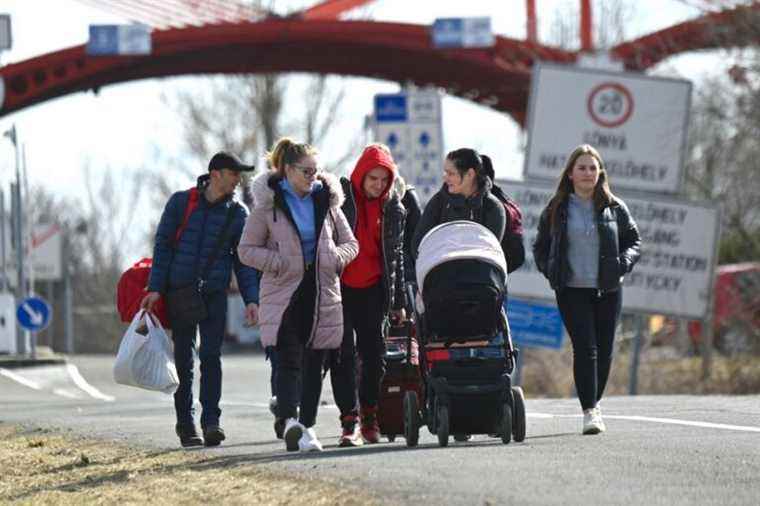 War in Ukraine |  Hungary opens arms to Ukrainian refugees