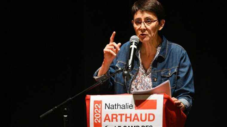 “We must increase wages, take on profits”, says Nathalie Arthaud (LO)