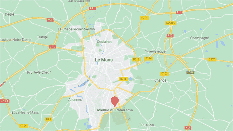 a teenager stabbed to death near a funfair in Le Mans