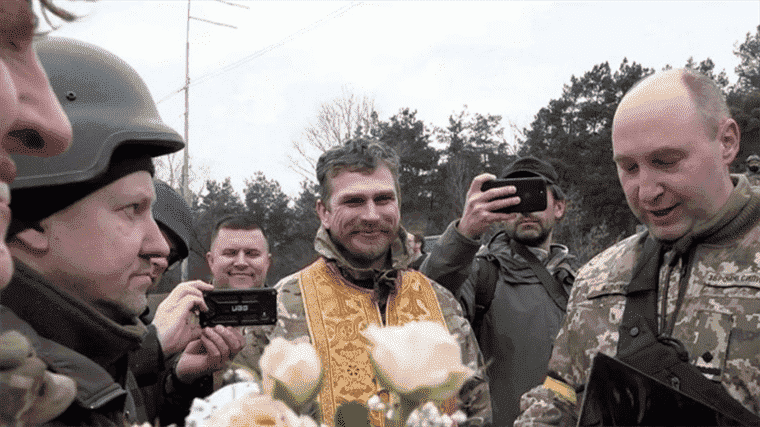 a wedding on the front line, despite the advance of the Russians towards Kiev