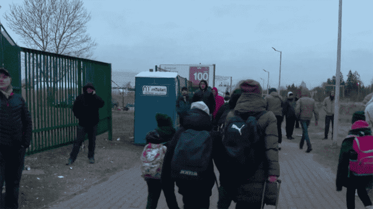 at the Polish border, there are more and more refugees