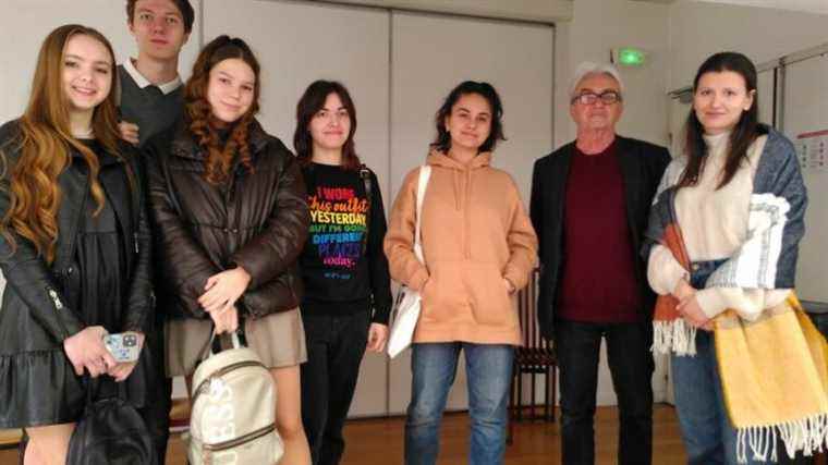 five architecture students find refuge in Grenoble