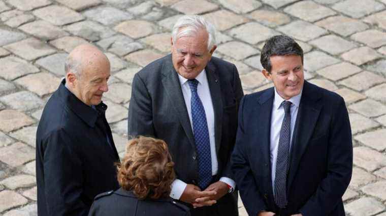 former Prime Ministers Manuel Valls and Jean-Pierre Raffarin support Emmanuel Macron