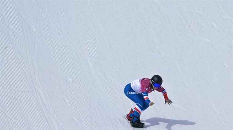 gold medal for Cécile Hernandez in snowboard cross