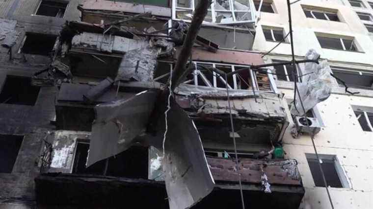 in Kiev, a residential building targeted by a Russian strike