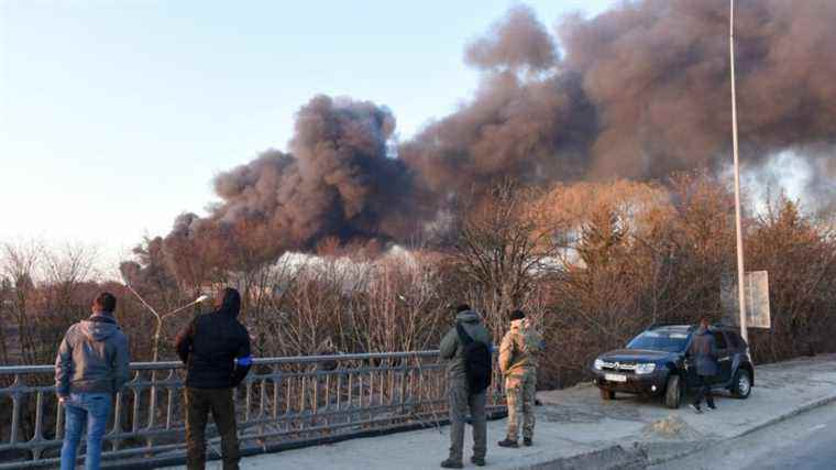 in Lviv, inhabitants and refugees traumatized by the fear of the bombardments