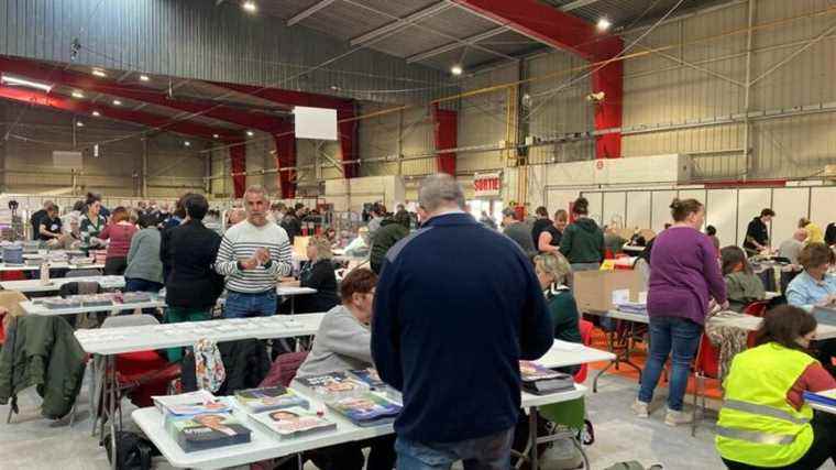 in the Dordogne, small hands are busy putting electoral propaganda in envelopes