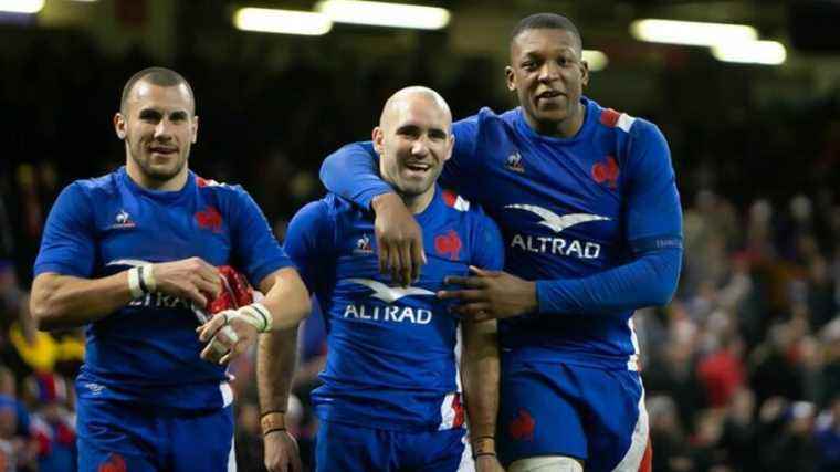 the Bordelais Cameron Woki holder to face England, Maxime Lucu replacing