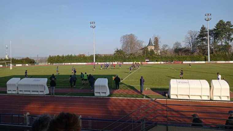 the RCGC beats Issoudun 27 to 17 at the Léo Lagrange stadium