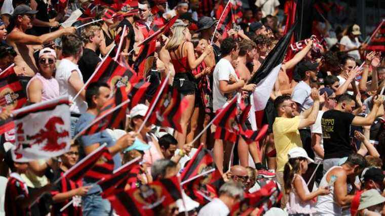 the ticket office opens on Monday for OGC Nice supporters