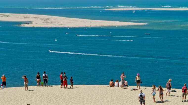 what impact on the 2022 tourist season in Gironde?