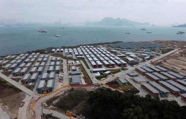 ​Coronavirus: Hong Kong considers strict containment