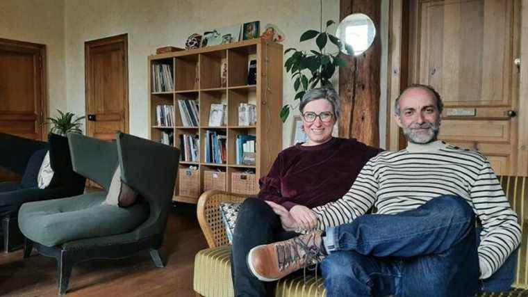 A couple of Parisians open a guest house in a former presbytery in Nord-Mayenne