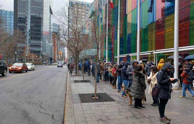 A monster crowd at the Palais des Congrès for the first round of the French presidential election